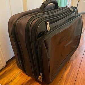 work bag with wheels